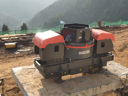 立軸式?jīng)_擊破VSI5200